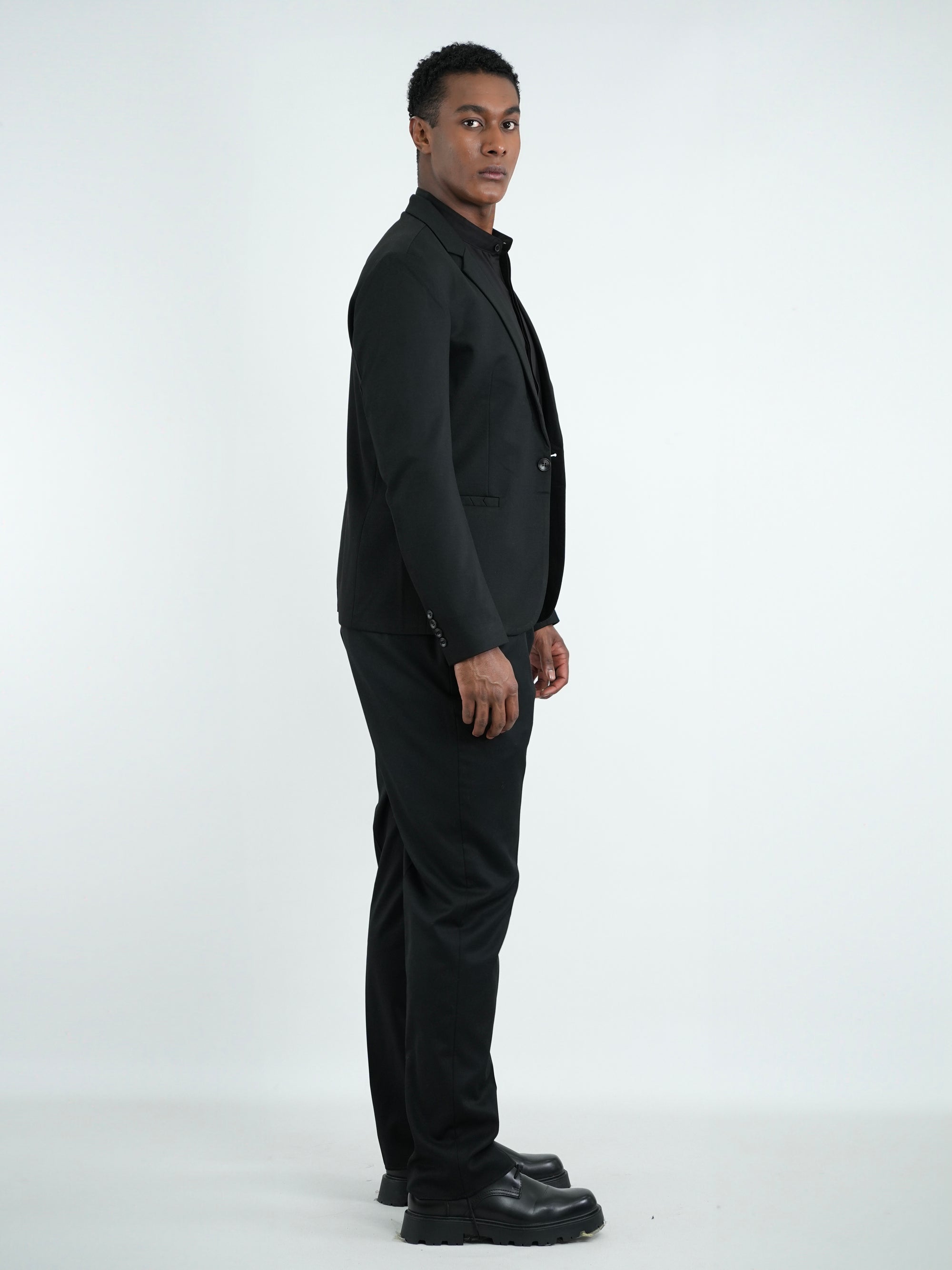 BLAZER HOMBRE AM068 NEGRO