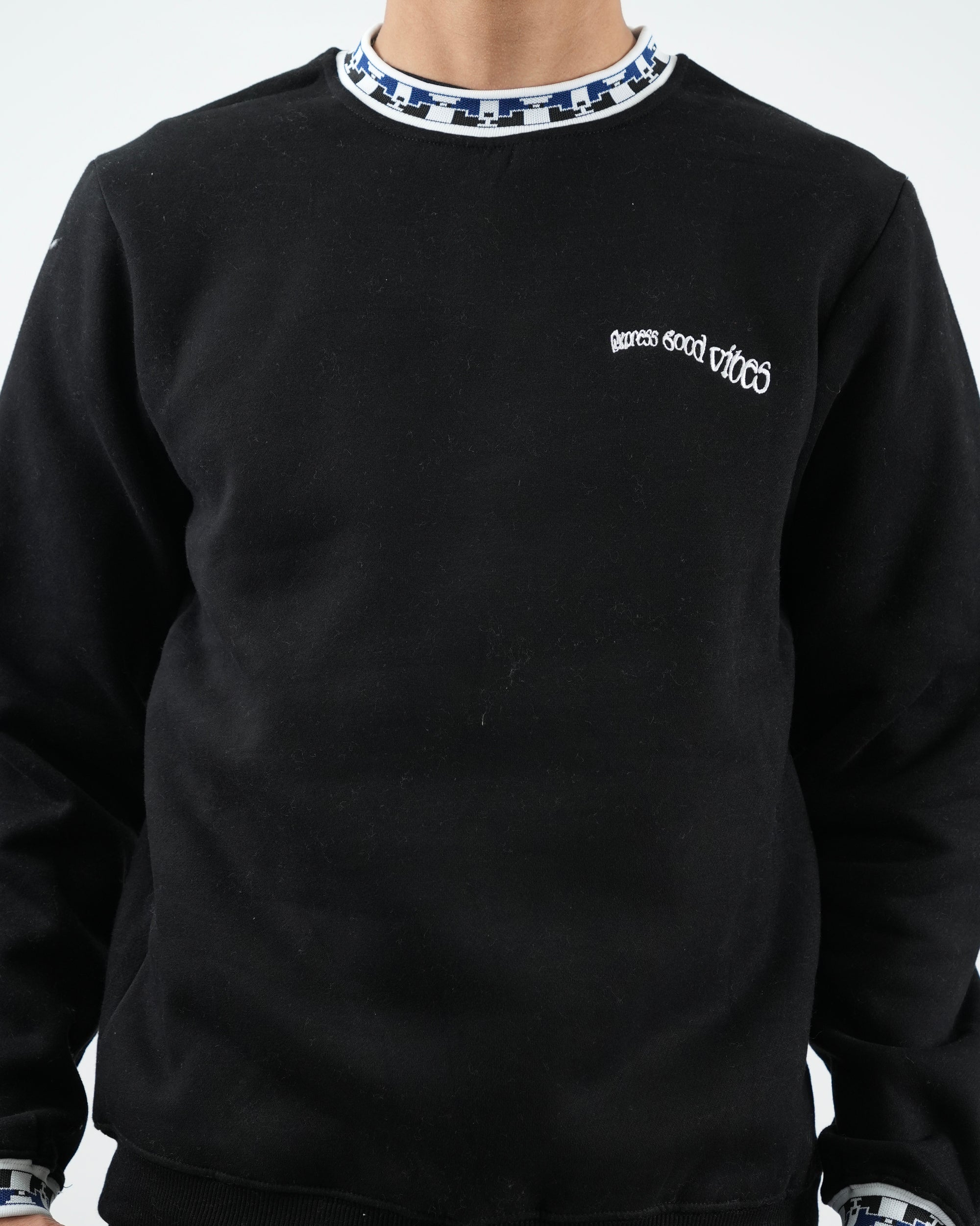 BUZO FSA020 NEGRO