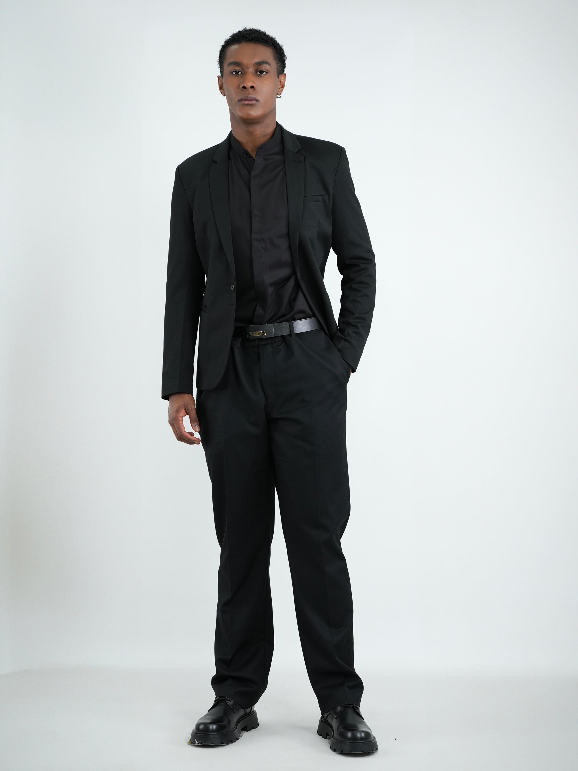 BLAZER HOMBRE AM068 NEGRO