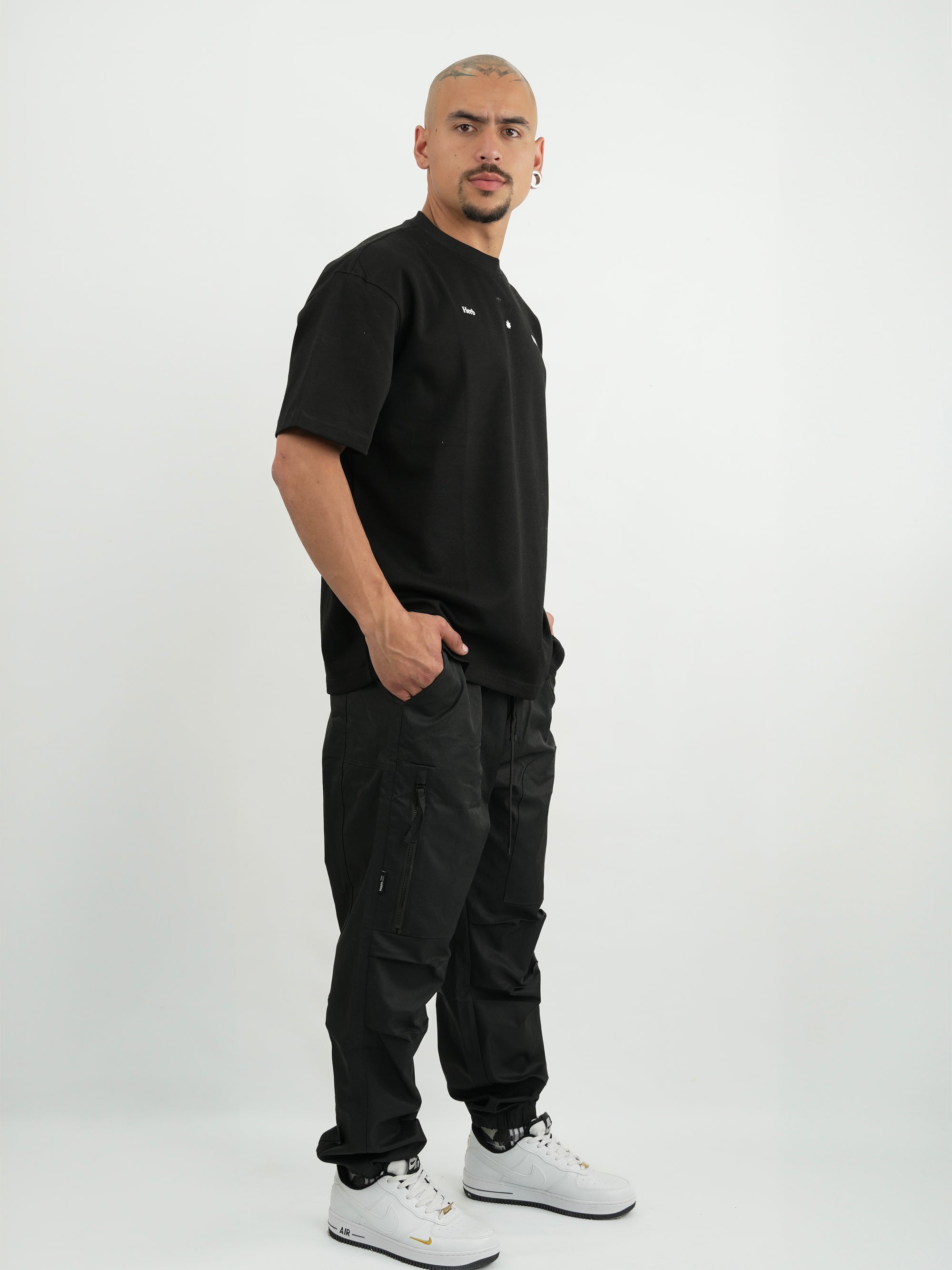 CAMISETA HOMBRE FCA002 NEGRO