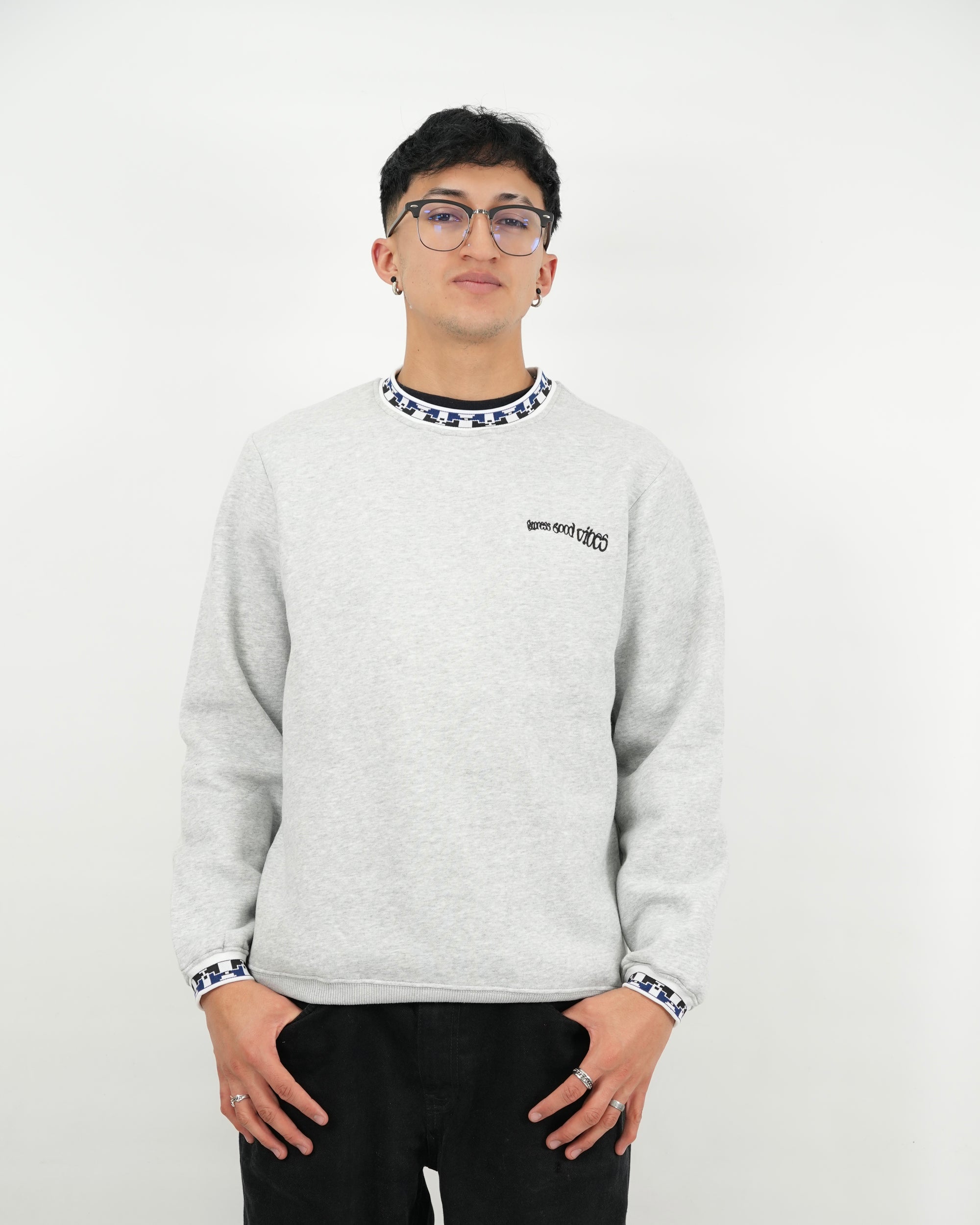 BUZO FSA020 GRIS