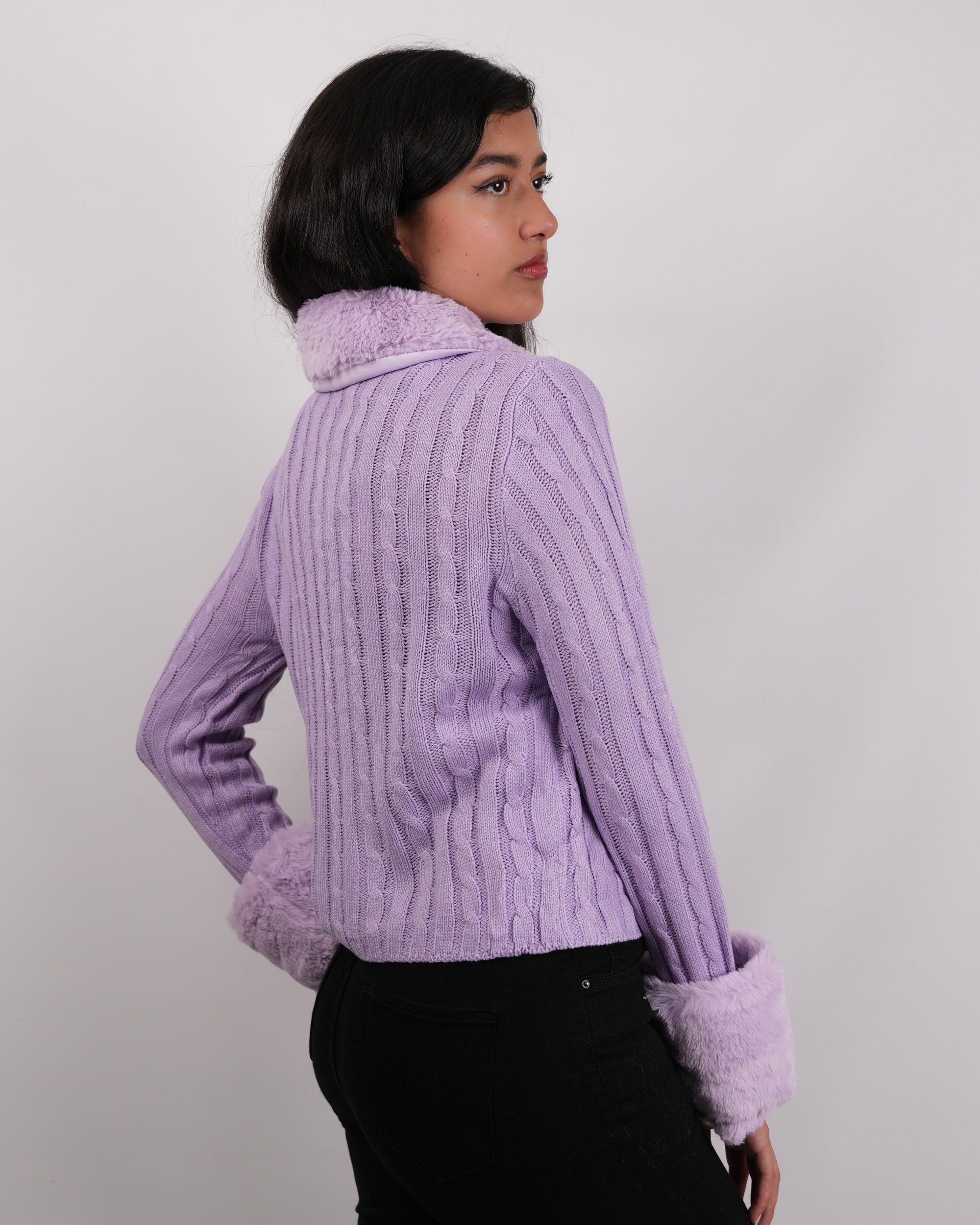 SUÉTER CON CREMALLERA LILA MSA110