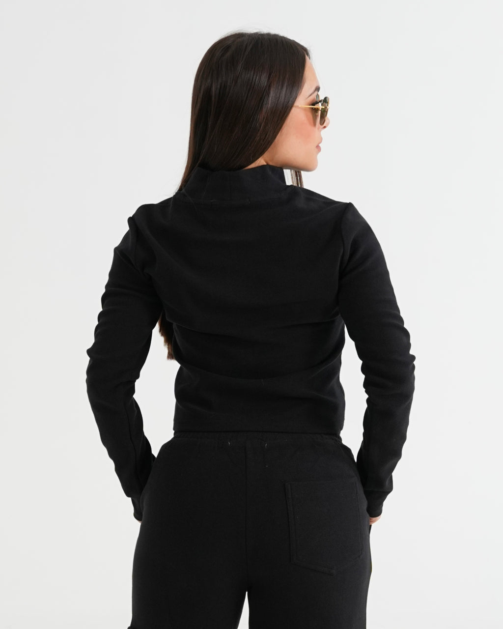 SUDADERA V001 NEGRO