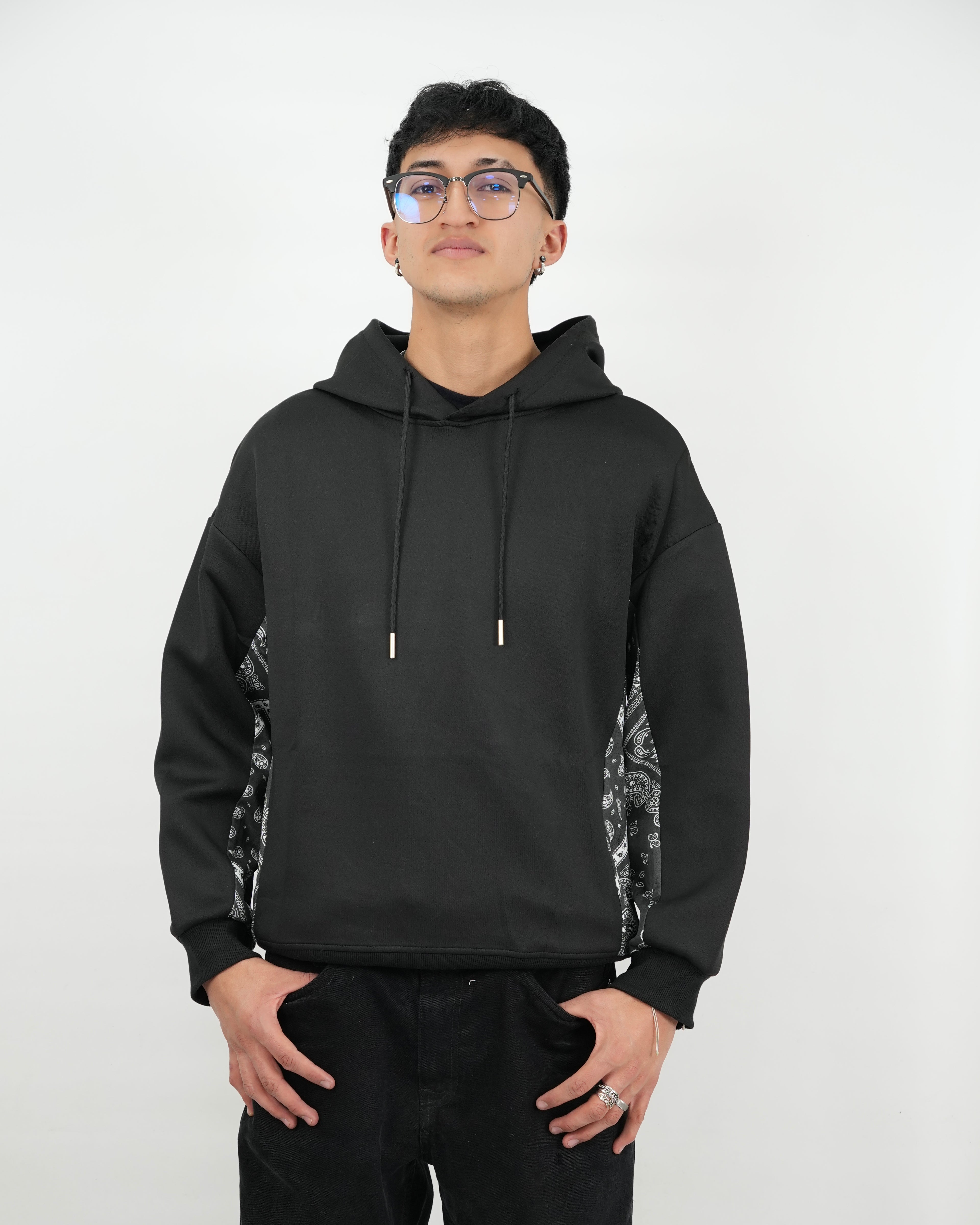 HOODIE SA184 NEGRO