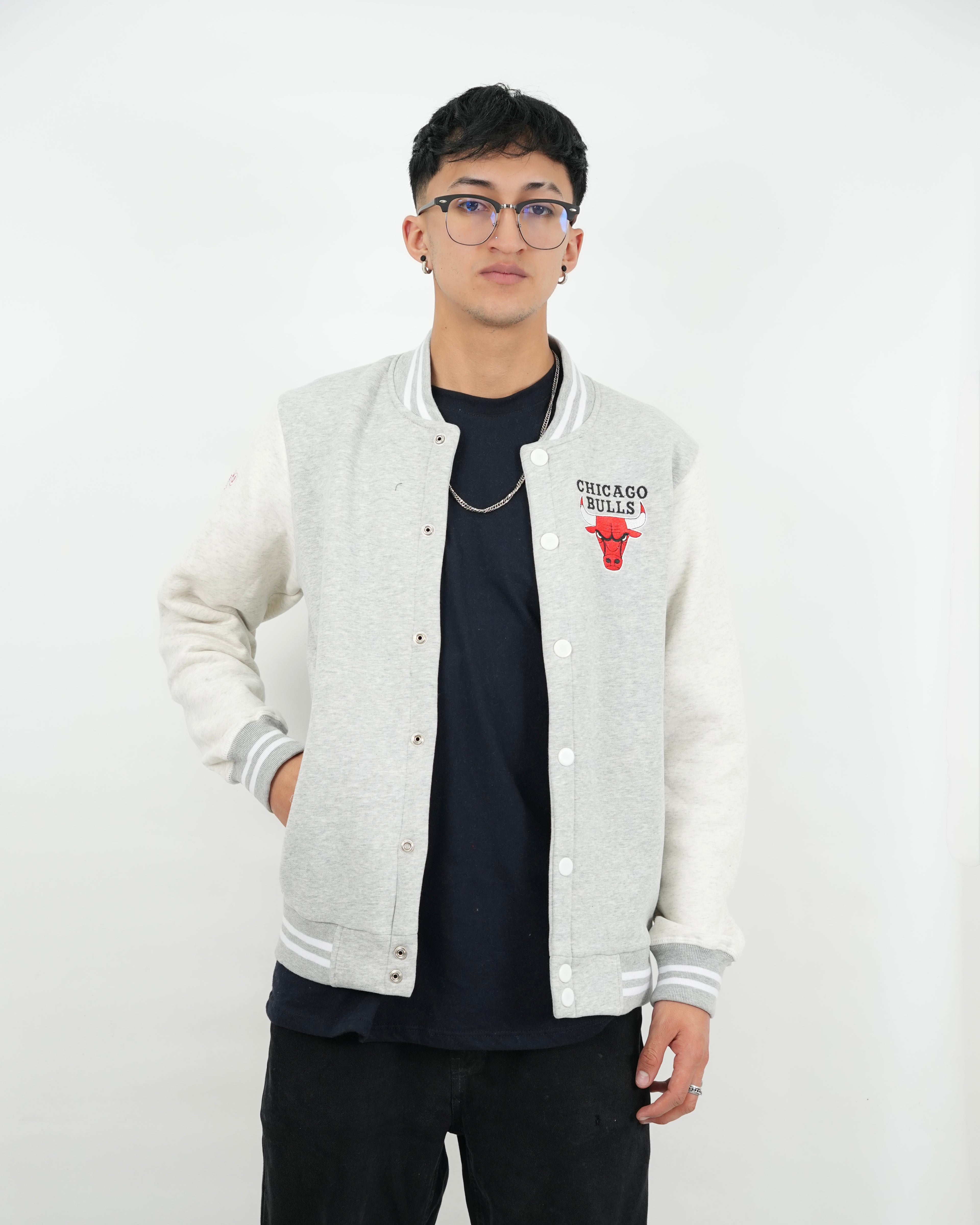 BEISBOLERA SA134 GRIS BULLS