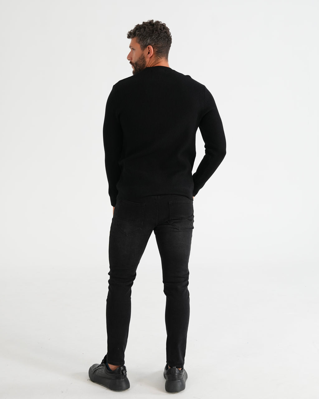 SUÉTER HISA032 NEGRO
