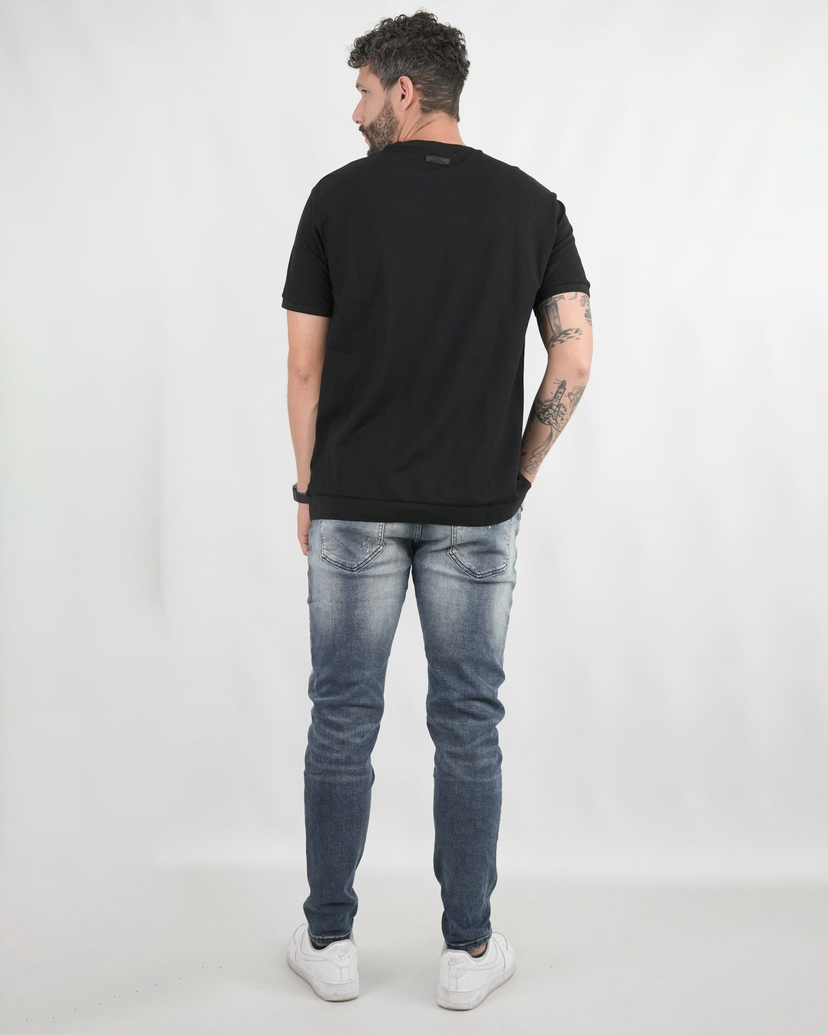 CAMISETA CA018 NEGRO