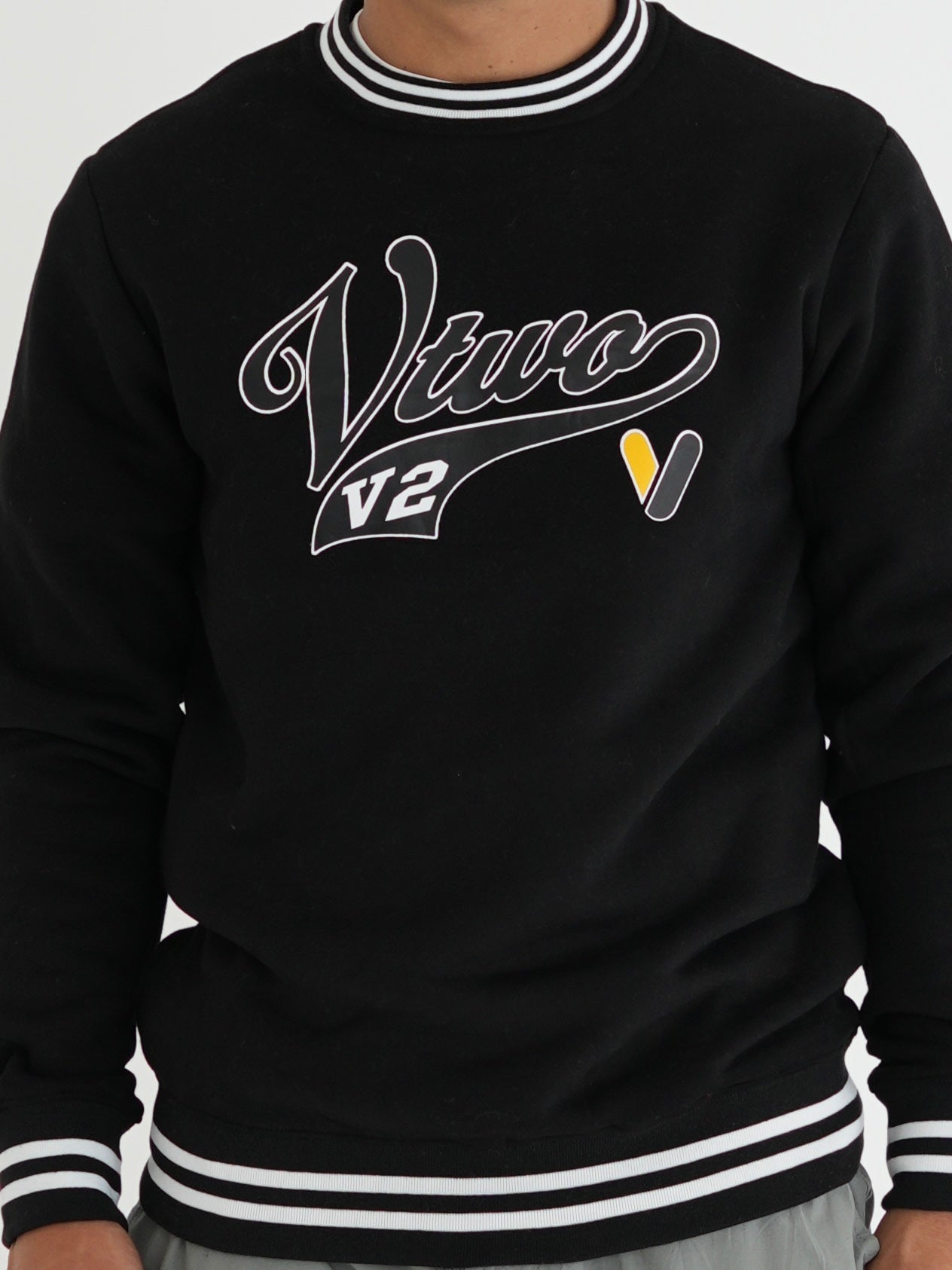 BUZO FSA059 NEGRO