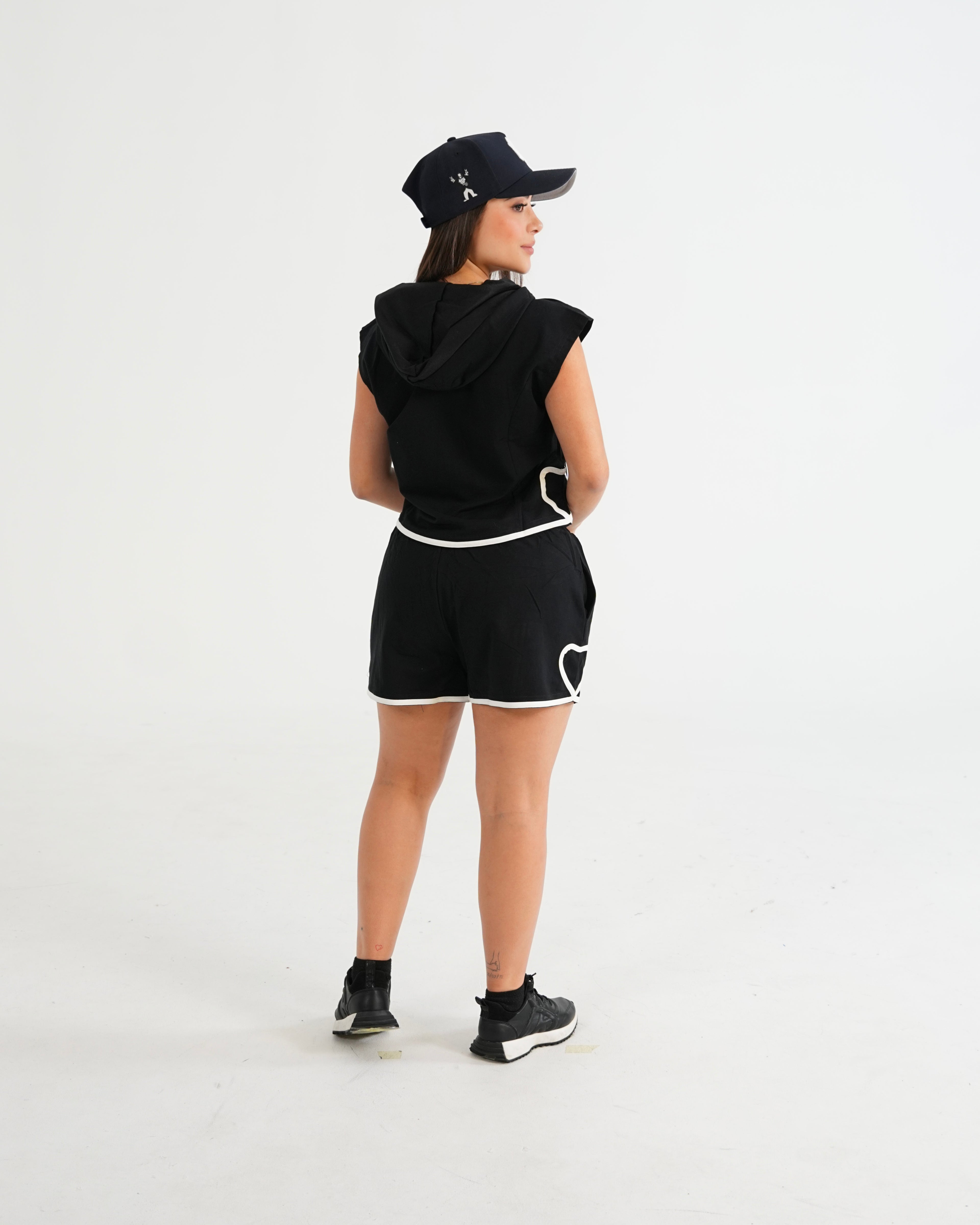 SET MST001 NEGRO